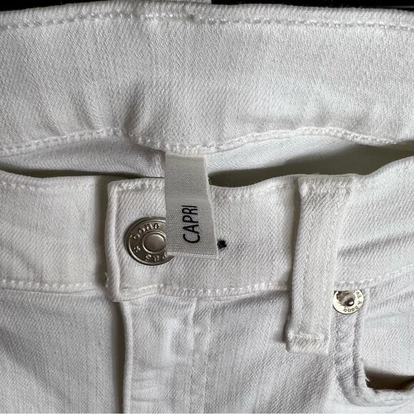RAG & BONE Mid-Rise White Capri Jeans NWT in Size 27 - Picture 3 of 6